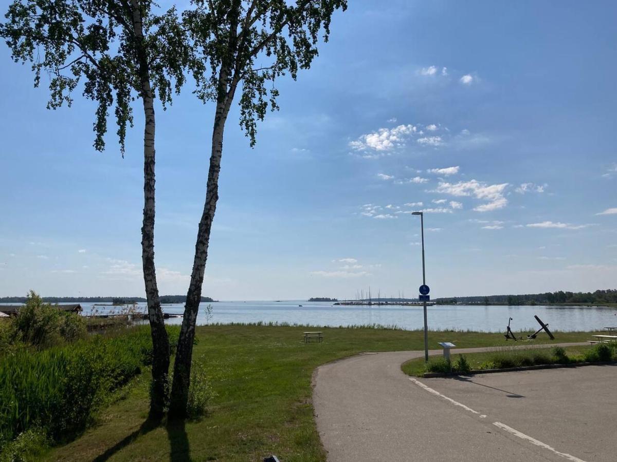 Nybyggd Stuga Pa Aengsvaegen 1 Cole Case Timmernabben Esterno foto